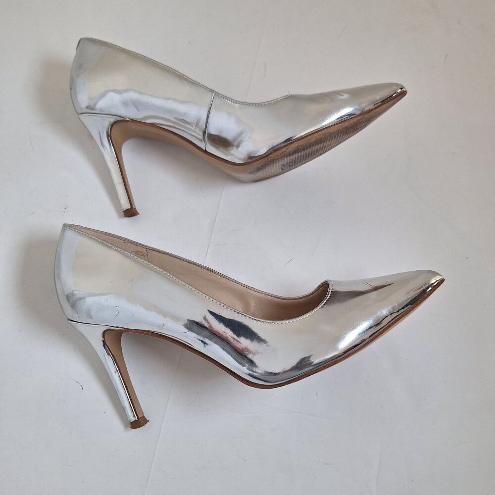 Marc Fisher Metallic Y3K Dystopian High Heels 6.5 - Picture 10 of 10